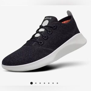 Like-new Allbirds Women’s SuperLight Wool Runners